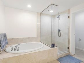 5440 La Jolla E106, La Jolla CA 92037
