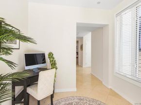 5440 La Jolla E106, La Jolla CA 92037