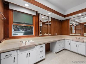 2615 Ellentown Rd, La Jolla CA 92037