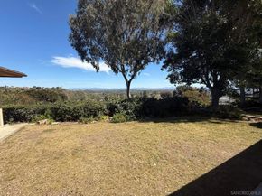 5877 Soledad Mountain Road, La Jolla CA 92037