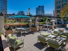 325 7th Avenue 1003, San Diego CA 92101