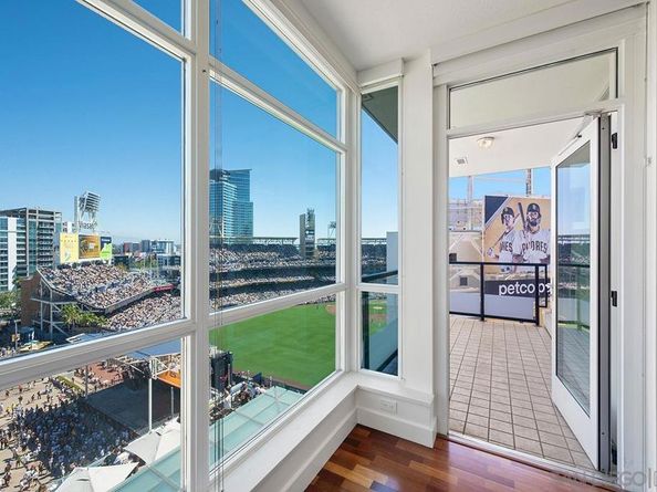 325 7th Avenue 1003, San Diego CA 92101