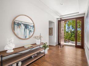 6388 La Jolla Scenic Dr S, La Jolla CA 92037