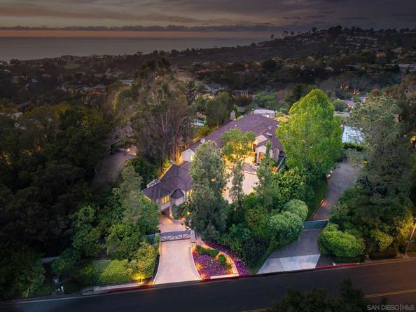 6388 La Jolla Scenic Dr S, La Jolla CA 92037