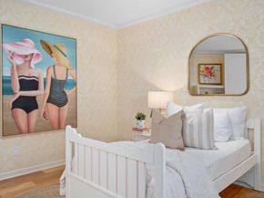 6388 La Jolla Scenic Dr S, La Jolla CA 92037