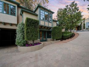 6388 La Jolla Scenic Dr S, La Jolla CA 92037