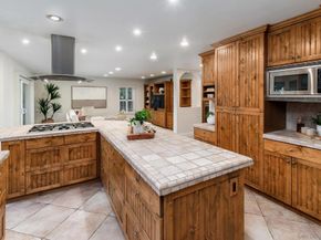 3744 Newcrest Pt, San Diego CA 92130