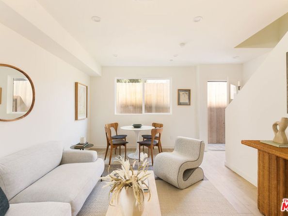 1233 1/2 N June Street, Los Angeles CA 90028