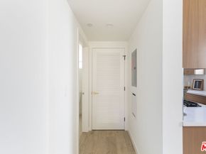 1233 1/2 N June Street, Los Angeles CA 90028