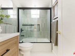 1233 1/2 N June Street, Los Angeles CA 90028