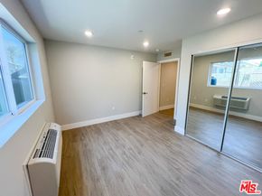 142 E 84th Street, Los Angeles CA 90003