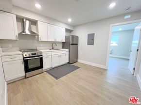 142 E 84th Street, Los Angeles CA 90003