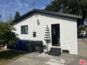 9413 Virginia Avenue, South Gate CA 90280