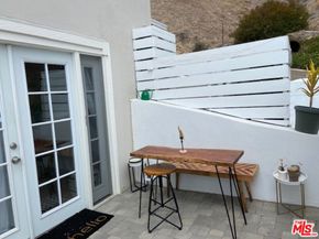 22605 Pacific Coast Highway, Malibu CA 90265
