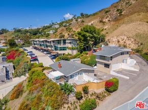 22605 Pacific Coast Highway, Malibu CA 90265
