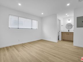 12527 Cranbrook Avenue, Hawthorne CA 90250