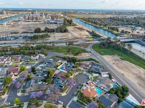 802 Lees Avenue, Long Beach CA 90815