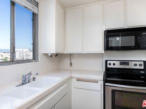 10747 WILSHIRE Boulevard 1105, Los Angeles CA 90024