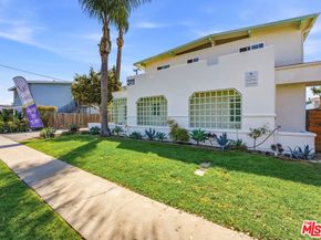 311 W Wilson Street, Costa Mesa CA 92627