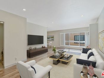 1735 N Fuller Avenue