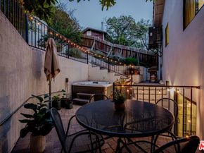 3850 Udell Court, Los Angeles CA 90027