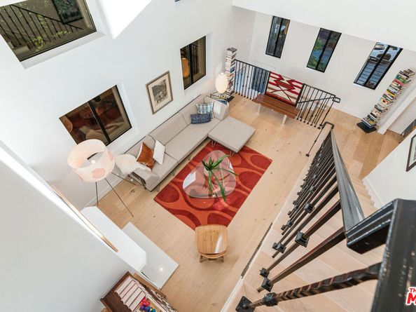 3850 Udell Court, Los Angeles CA 90027