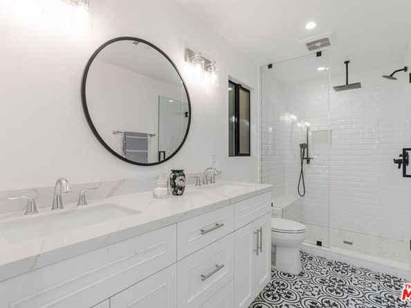 3850 Udell Court, Los Angeles CA 90027