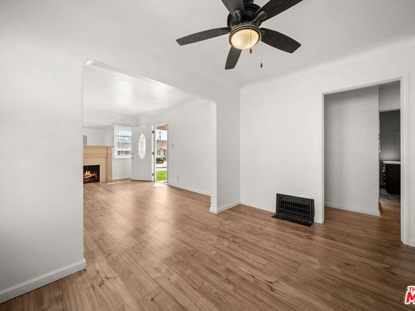 3961 W 64th Street, Los Angeles CA 90043