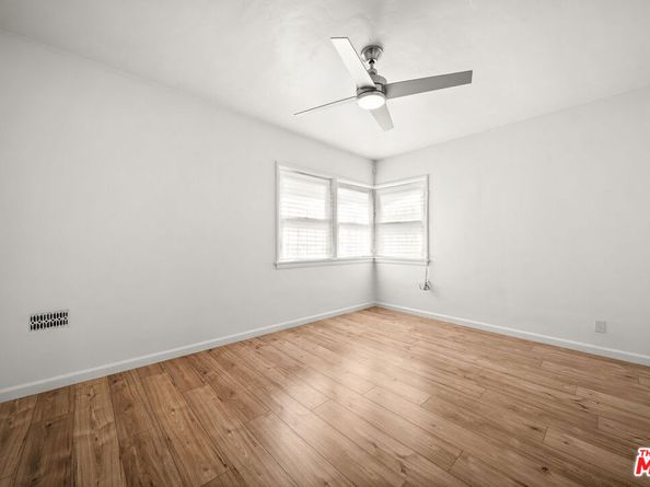 3961 W 64th Street, Los Angeles CA 90043