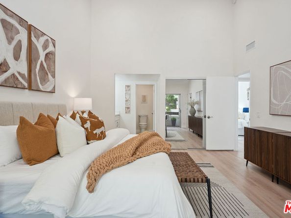 17109 Palisades Circle, Pacific Palisades CA 90272