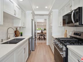 17109 Palisades Circle, Pacific Palisades CA 90272