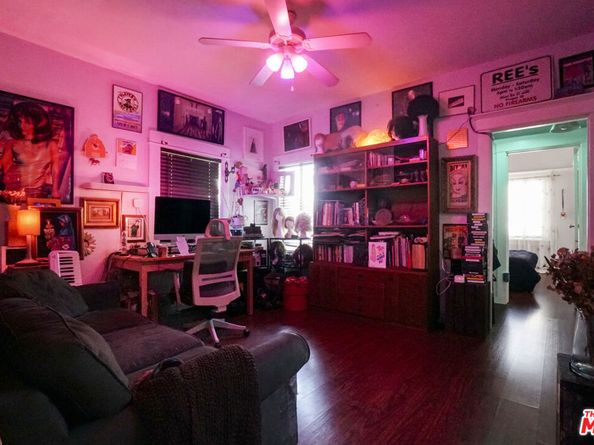 2955 Van Buren Place, Los Angeles CA 90007