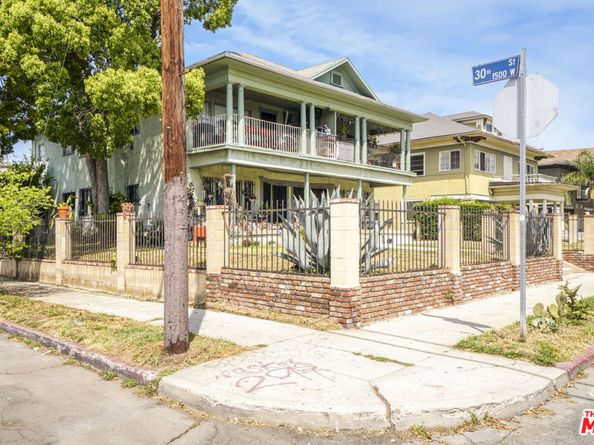 2955 Van Buren Place, Los Angeles CA 90007