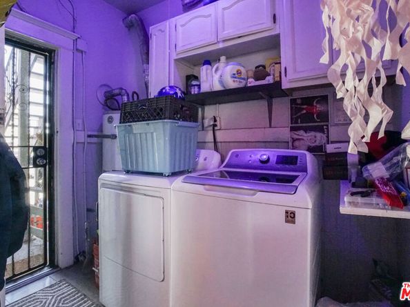 2955 Van Buren Place, Los Angeles CA 90007