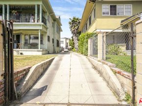 2955 Van Buren Place, Los Angeles CA 90007