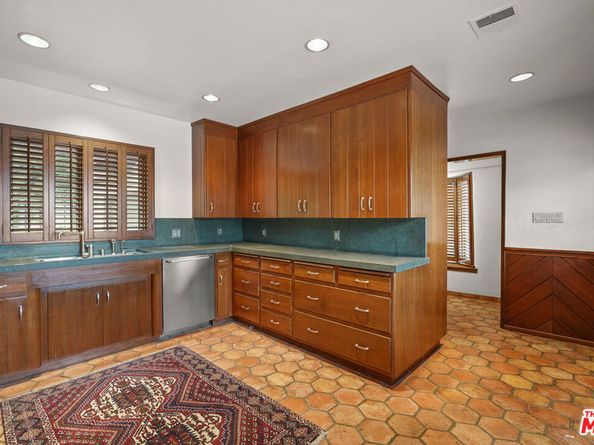 13150 Mulholland Drive, Beverly Hills CA 90210