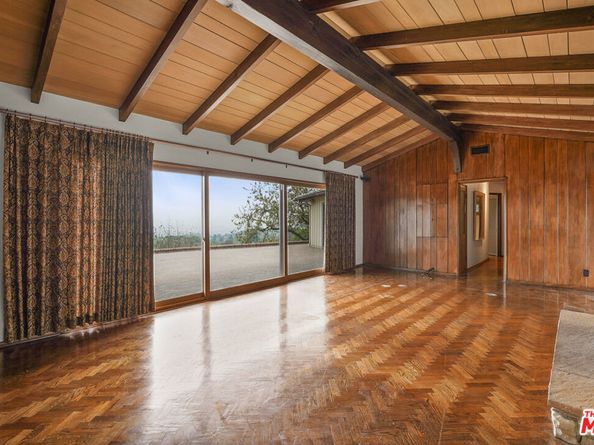 13150 Mulholland Drive, Beverly Hills CA 90210