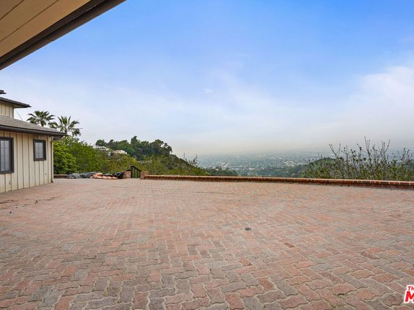 13150 Mulholland Drive, Beverly Hills CA 90210