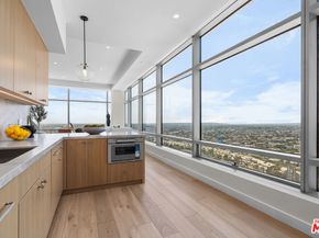 900 W Olympic Boulevard 27B, Los Angeles CA 90015