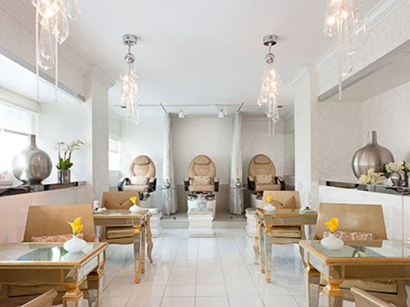 900 W Olympic Boulevard 27B, Los Angeles CA 90015