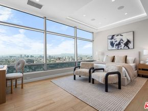 900 W Olympic Boulevard 27B, Los Angeles CA 90015