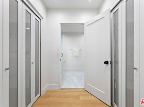 8507 Naylor Avenue, Los Angeles CA 90045