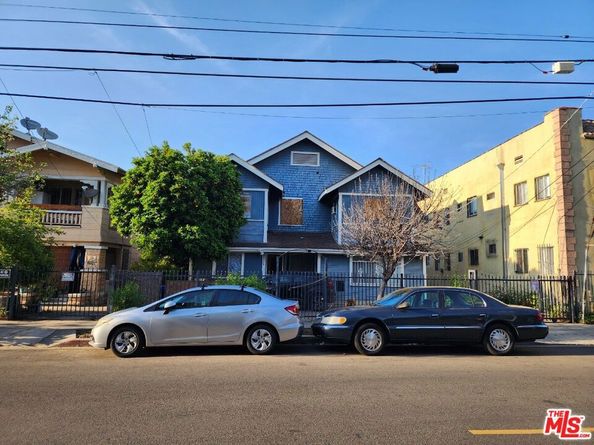 2821 San Marino Street, Los Angeles CA 90006