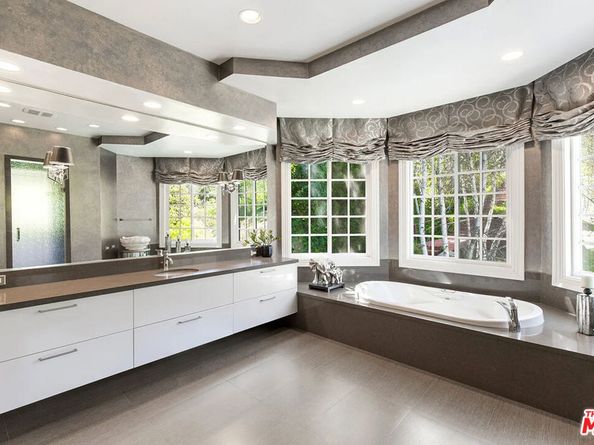 14132 Beresford Road, Beverly Hills CA 90210