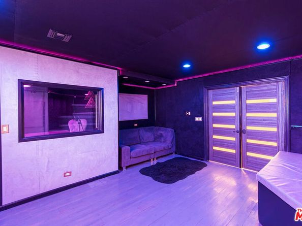 14132 Beresford Road, Beverly Hills CA 90210