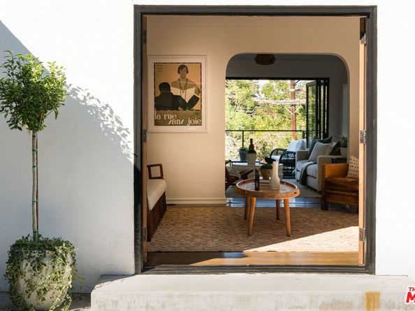 3017 Fall Avenue, Los Angeles CA 90026