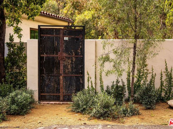 7776 Firenze Avenue, Los Angeles CA 90046