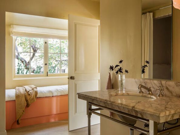 7776 Firenze Avenue, Los Angeles CA 90046