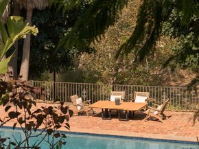 7046 Grasswood Avenue, Malibu CA 90265