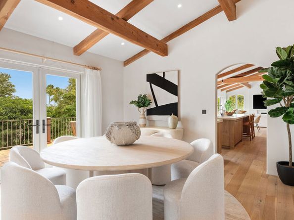 7046 Grasswood Avenue, Malibu CA 90265